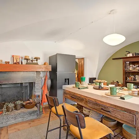 La 1800 In Out קלאבייר