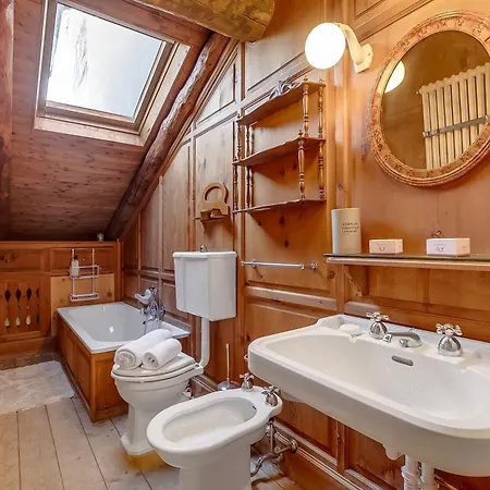 La 1800 In Out * קלאבייר