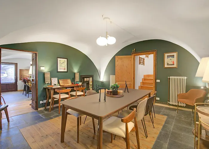 Apartment La 1800 In Out *